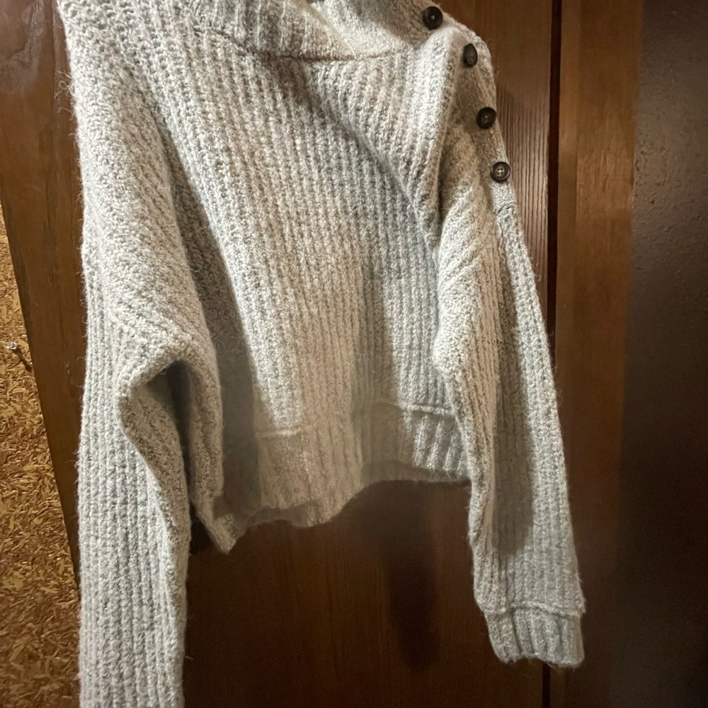 Jessica Simpson Gray Cowl Neck Sweater with Chunky Knit